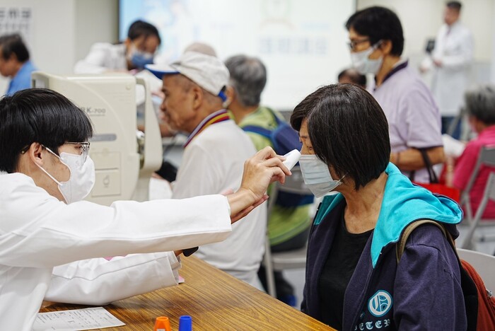 112.10.08大仁里舉辦視力篩檢暨衛教講座